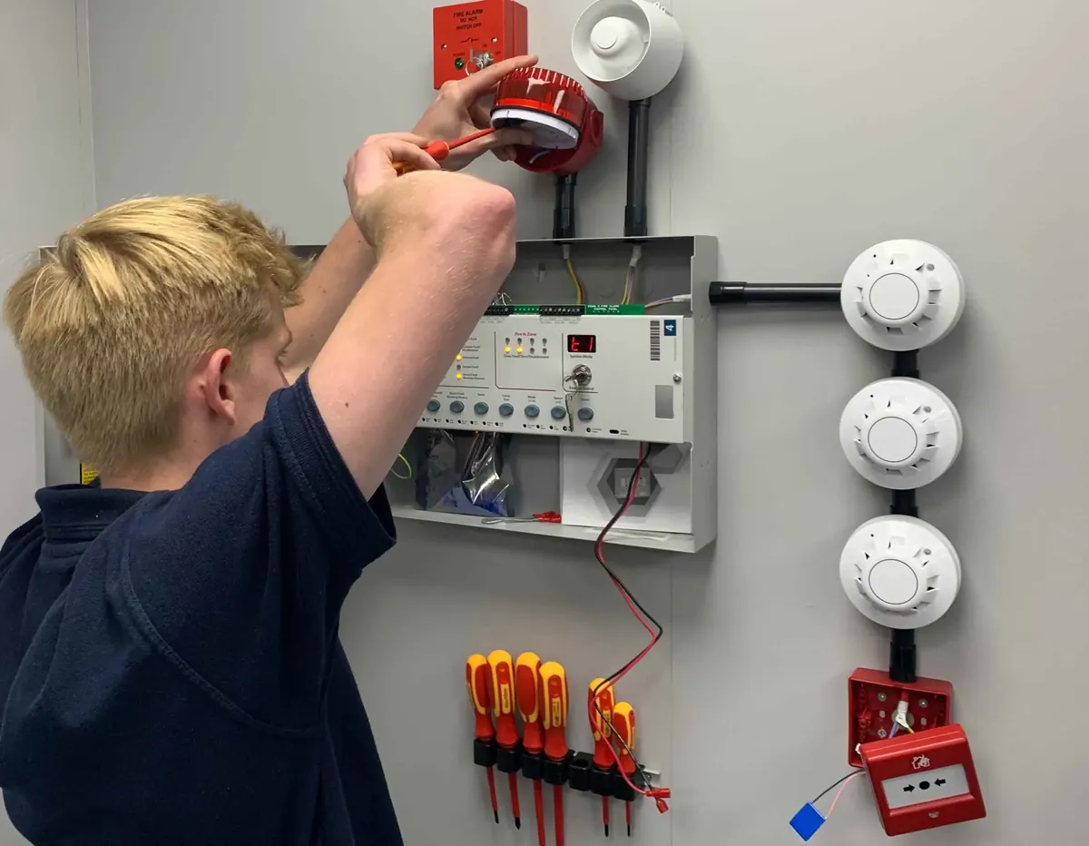 Fire Alarm & Fire Fighting Systems training in Dubai
